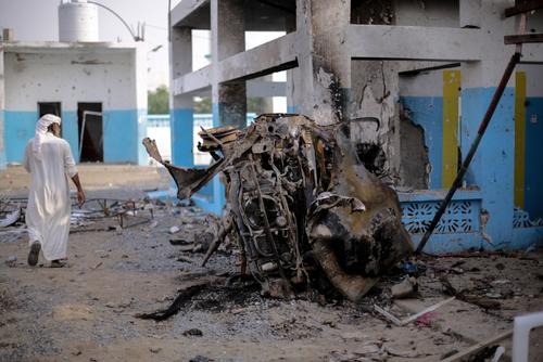 Abs hospital airstrike aftermath, Hajjah, Yemen